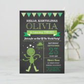 Chalkboard Green Alien Invitation de fête d'annive (Debout devant)