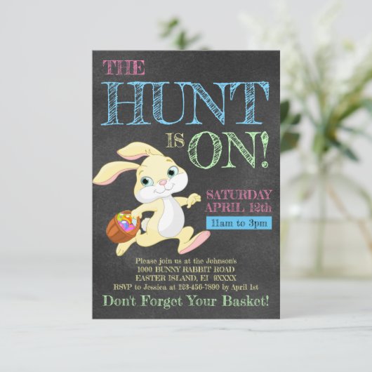Chalkboard Pastel Bunny Rabbit Easter Hunt Kaart (Staand voorkant)