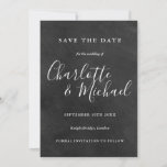 Chalkboard Signature Mariage Enregistrer la carte<br><div class="desc">Doté de noms de style signature,  ce tableau noir élégant enregistrer la carte de date peut être personnalisé avec vos informations spéciales de jour de mariage en lettrage blanc chic. Conçu par Thisisnotme©</div>