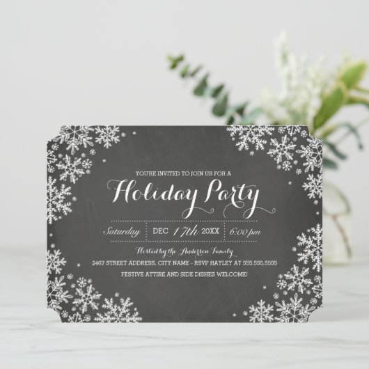 Chalkboard Snowflake Holiday Party Uitnodiging (Staand voorkant)