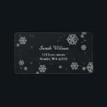 Chalkboard snowflakes Fête des mariées étiquettes<br><div class="desc">Chalkboard snowflakes hiver Fête des mariées étiquettes de adresse mariages étiquettes de adresse. Produits correspondants également disponibles.</div>