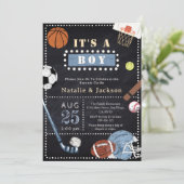 Chalkboard Sport Theme Baby Boy Douche Uitnodiging (Staand voorkant)