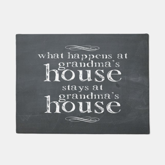 Chalkboard Wat er gebeurt in oma's House Deurmat (Voorkant)