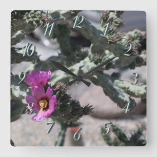 Challa Cactus in bloom Vierkante Klok