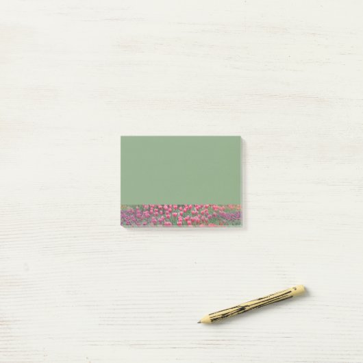 Champ De Tulipes Notes Post-it (Sur un bureau)