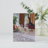 CHAMPAGNE DE CARTE POSTALE POUR DEUX (Debout devant)