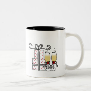 Champagne et tasse de cadeaux