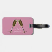 Champagne Glasses and Pink Background Bagagelabel (Achterkant horizontaal)