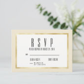 Champagne + Gold Classic Wedding Invite RSVP Card (Debout devant)