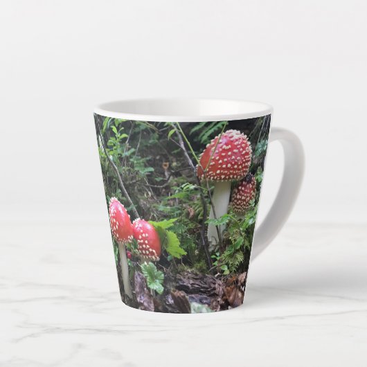 Champignons Amanita Muscaria - 12 oz. Latte Mug (Angle droit)
