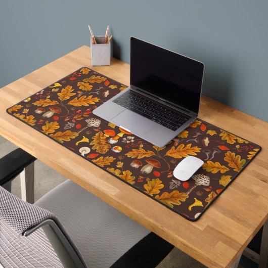 Champignons forestiers et flore d'automne sur brun (Bureau 2)