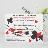 Chanceux en rouge de dîner de répétition de cartes (Debout devant)