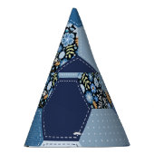 Chapeaux De Fètes Floral, patchwork de denim : motif bleu. (Droite)