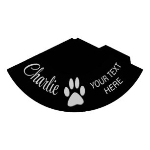 Chapeaux De Fètes Paw Chien Argent sur arrière - plan noir