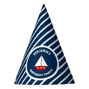 Chapeaux De Fètes Voilier rouge nautique d'anniversaire
