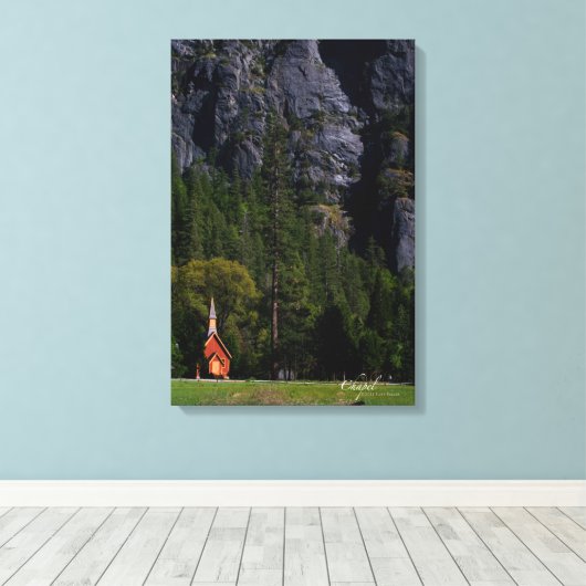 Chapel in Yosemite Canvas Afdruk (Insitu (Houten vloer))