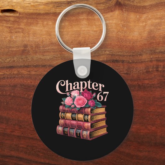 Chapter 67 Floral Book Stack Design Sleutelhanger (Voorkant)