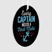 Chaque capitaine a besoin d'un second (devant)