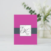 Charcoal Fuchsia Monogramme rose Mariage RSVP (Debout devant)