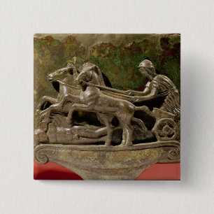 Charioter in zijn chariot, detail van een vuist vierkante button 5,1 cm