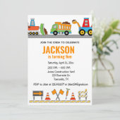 Chariots de construction Invitation de fête d'anni (Debout devant)