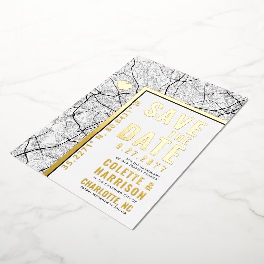 Charlotte Love Locator | Bruiloft Bewaar de datum Folie Uitnodiging (Gedraaid)