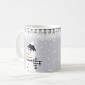 Charmante sneeuwpoppen in winterse Petten en sjaal Koffiemok (Voorkant links)