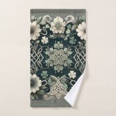 Charme floral du trèfle celtique (Serviette à main)