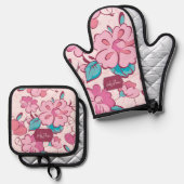 Charming Pink Flower Kitchen Custom Name Ovenwant & Pannenlap Set (Voorkant / Achterkant)