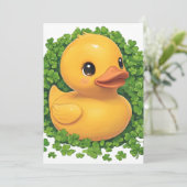 Charming Rubber Duck with Clovers Invitation (Debout devant)