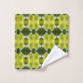 Chartreuse Green Abstract Hydrangea Blooms Patroon Bad Handdoek (Wasdoekje)