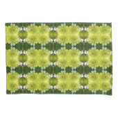 Chartreuse Green Abstract Hydrangea Blooms Patroon Kussensloop (Voorkant)