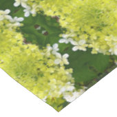 Chartreuse Groene Abstracte Hortensia Bloemen Patr Tafelkleed (Gekanteld)