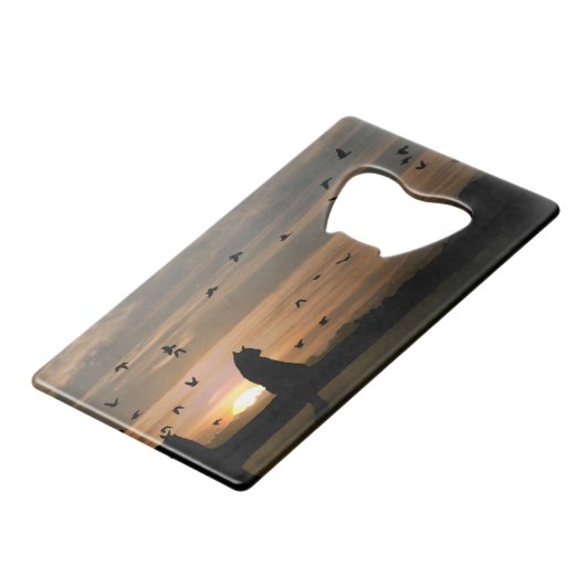 Chat au coucher du soleil Ouverture de bouteille d (Devant Angle)