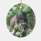 Chat avec Berries Holly Ornement (Gauche)