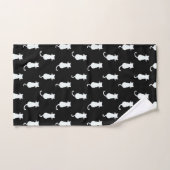 Chat blanc isolé sur motif à pois noirs (Serviette à main)