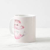 Chat blanc-rose mignonne dans une tasse de thé (3) (Devant gauche)