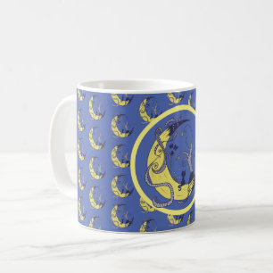 Chat dans la tasse de café