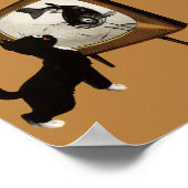 Chat mignon regardant le poster vintage TV (Coin)