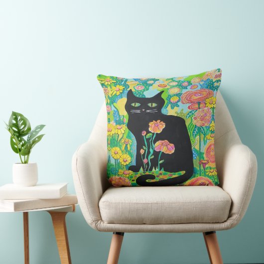 Chat noir dans Coussin de jet de fleurs Décoration (Chaise)