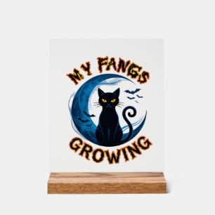 Chat noir de la lune bleue d'Halloween aux crocs g