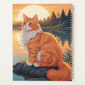 Chat orange au bord d'un lac (Dos)