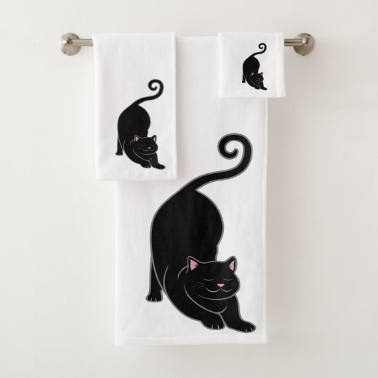 Chat orienté vers le bas sur blanc (En situation)