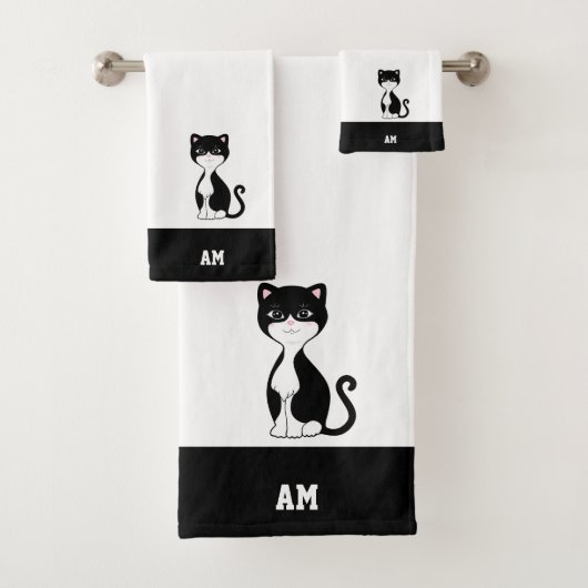 Chat smoking & monogramme sur fond noir et blanc (En situation)