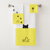 Chat sournois Monogramme Jaune (En situation)