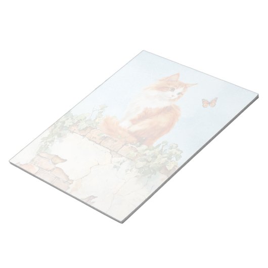 Chat sur mur - Bloc-notes de 11 po x 8,5 po (Incliné)