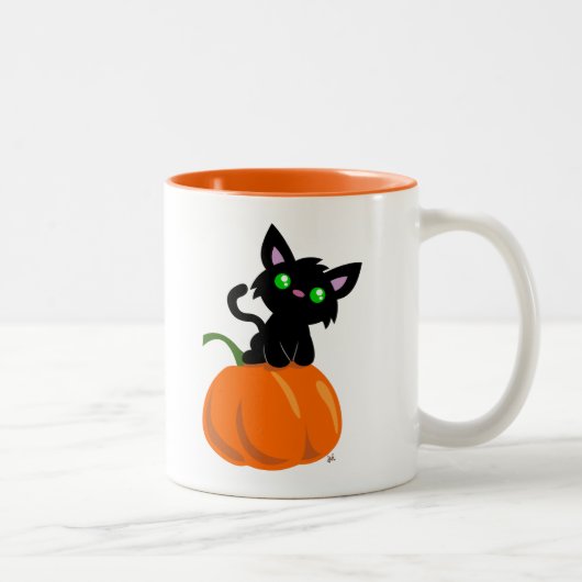 Chat sur une Mug de café Citrouille (Droit)