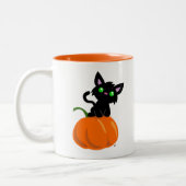 Chat sur une Mug de café Citrouille (Gauche)