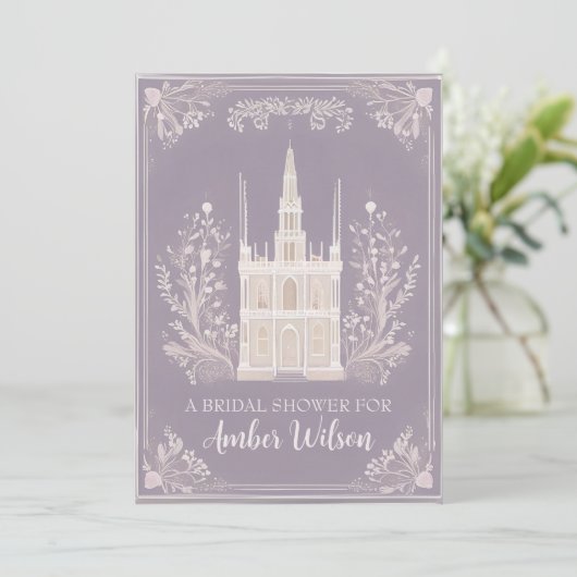 Château de conte de fées lavande Invitation (Debout devant)