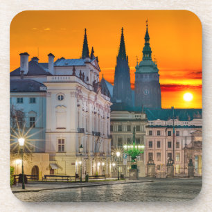 Château de Prague dans le dessous de verre en plas